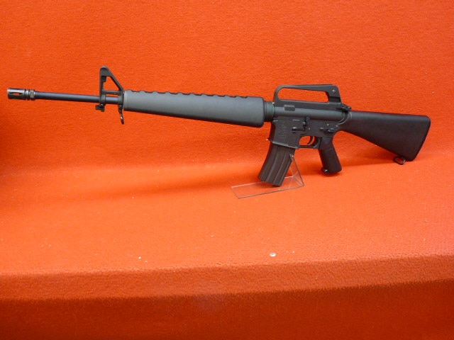 M16  電動ガン CYMA M16電動ガン