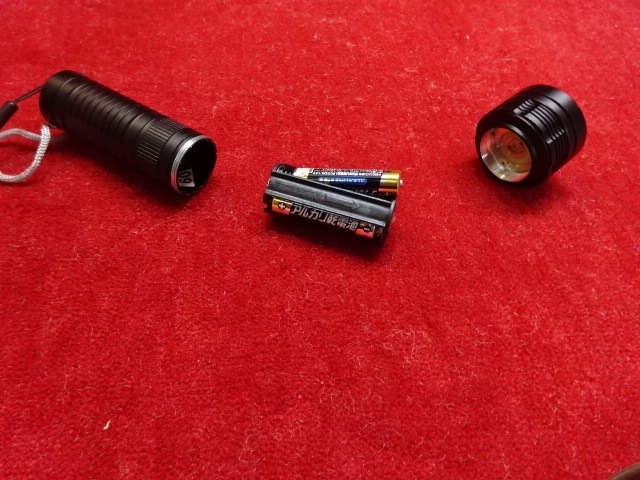 フラッシュライト　エアガン SUREFIREタイプ XC1-A ULTRA コンパクト LED フラッシュライト