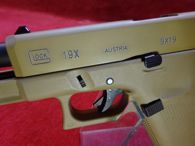WE グロック19X（G45) GEN5 TANカラー 刻印有り ガスブローバック