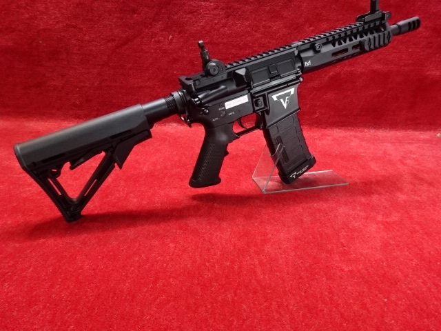 DOUBLE BELL フルメタル電動ガン AR-15 ショート TTI・TR-1タイプ