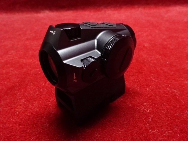 SIG SAUER ROMEO4DR 小型ダットサイト 1X20MM (2 MOA RED DOT 65 MOA