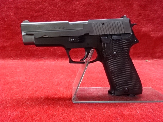 タナカ SIG P220 陸自仕様 桜刻印あり SIG P220 IC 陸上自衛隊