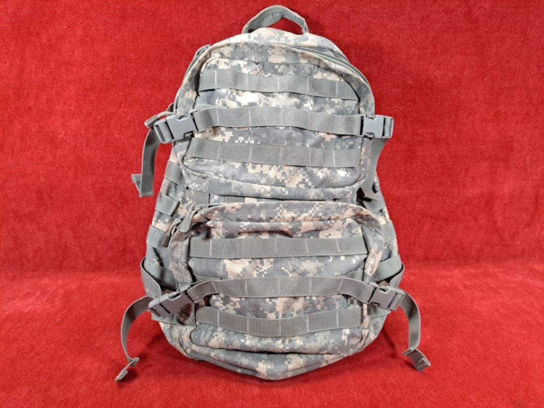 中古品】SPEC-OPS 3DAY ASSAULT PACK OD 米軍払い下げ品 ACUカラー