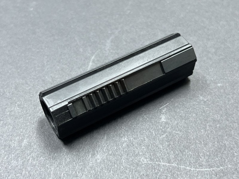 店内全品5％OFFクーポン】RETRO ARMS Piston 9 steel teeth