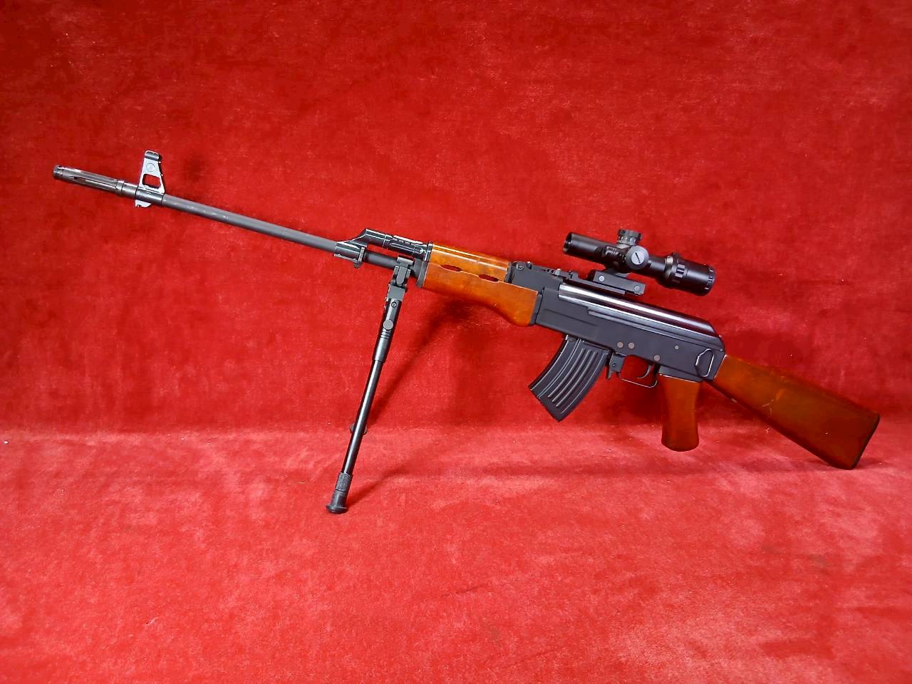 東京マルイ AK47s カスタム品 東京マルイ AK47ハイサイクル スタンダード電動ガンのカスタムを