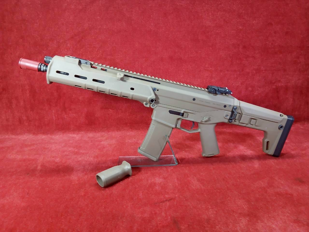上物美品中古品】KSC ガスブローバックガン MASADA CQB TAN | 中古品