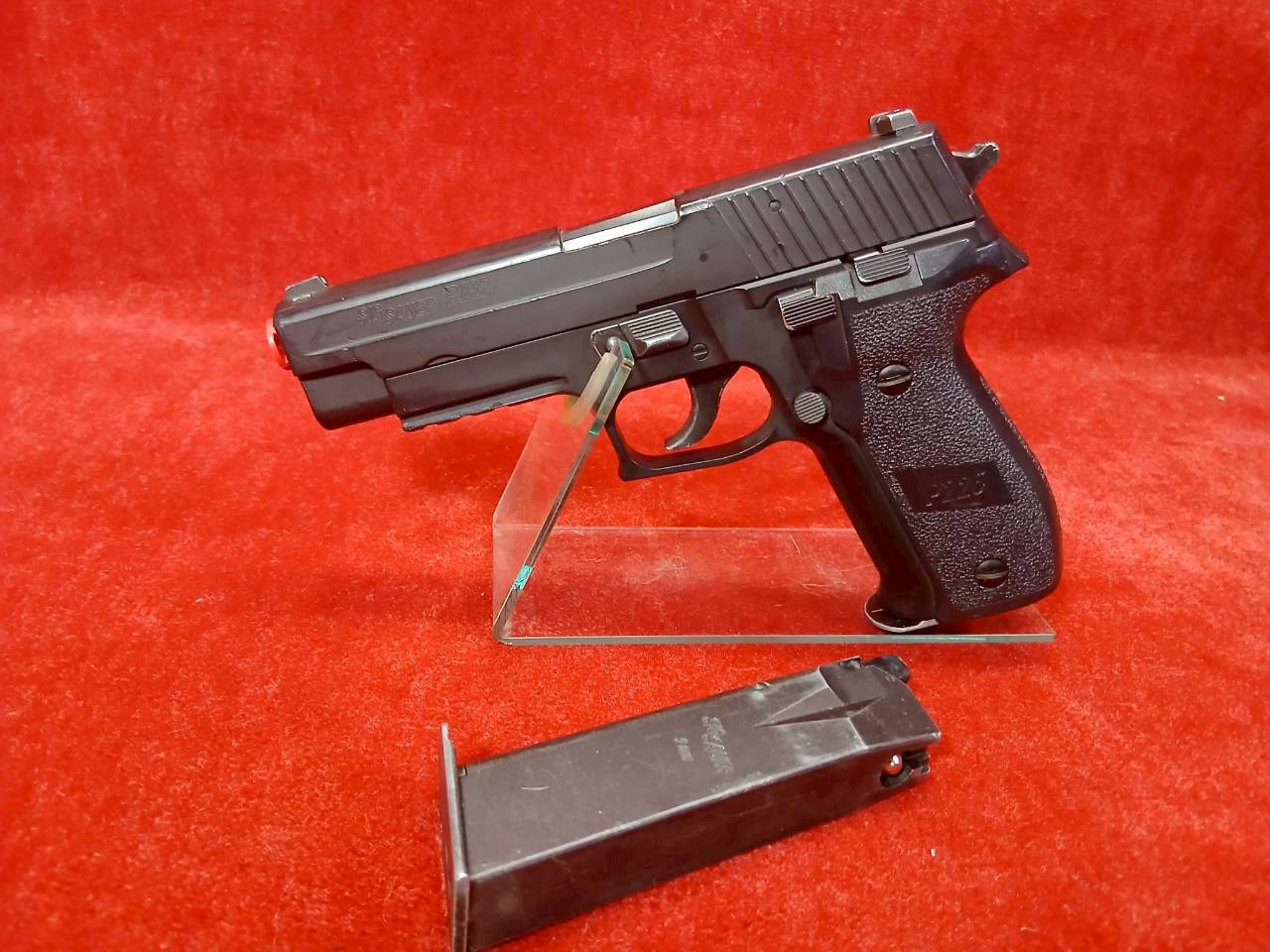 上物中古品】東京マルイGBB SIG P226 RAIL P226レイル P226R | 中古品