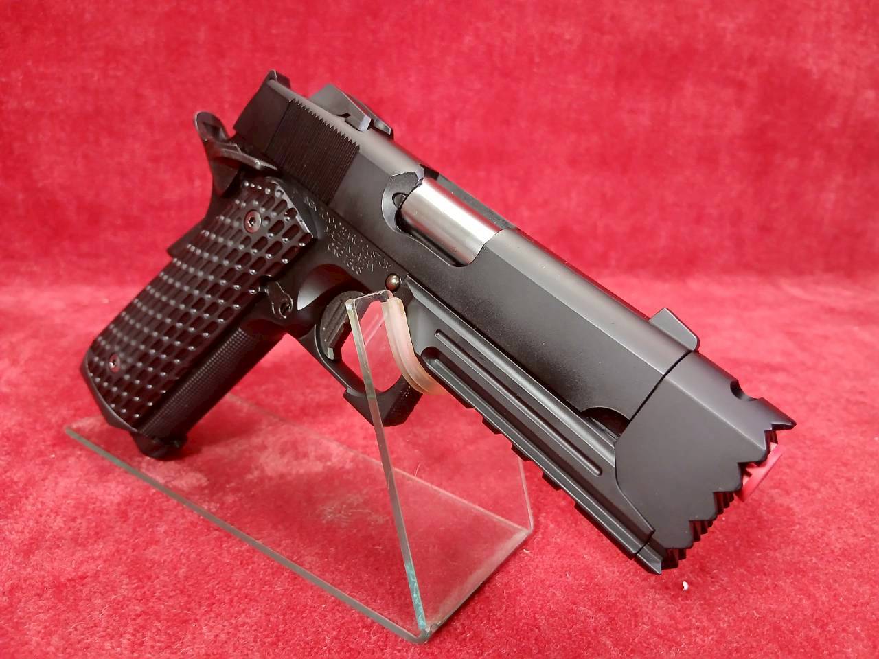 上物美品中古品】東京マルイ 18歳以上用ガスブローバックハンドガン
