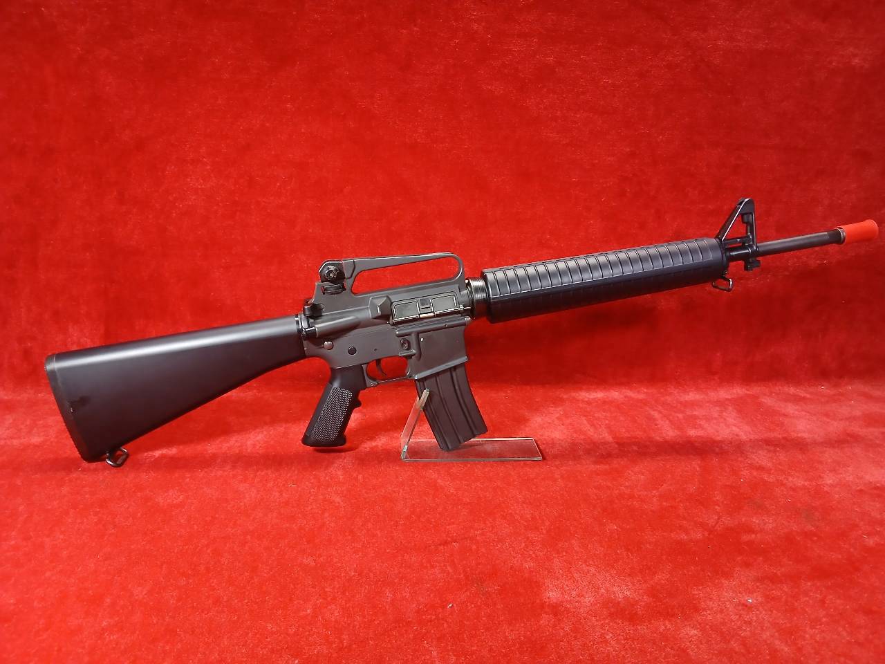 上物美品中古品】東京マルイ・コルト M16A2 電動ガン スタンダード