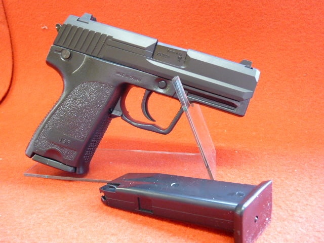 USP COMPACT エアソフトガン Tokyo Marui USP Compact GBB Pistol (Black)