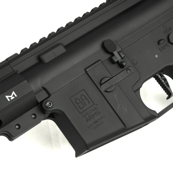 ��Ź������5��OFF�����ݥ��Specna Arms SA-E20-2 EDGE 2.0 MI M4������ �ե�᥿�� �Żҥȥꥬ����� ��ư���� BK/BR ASTER����