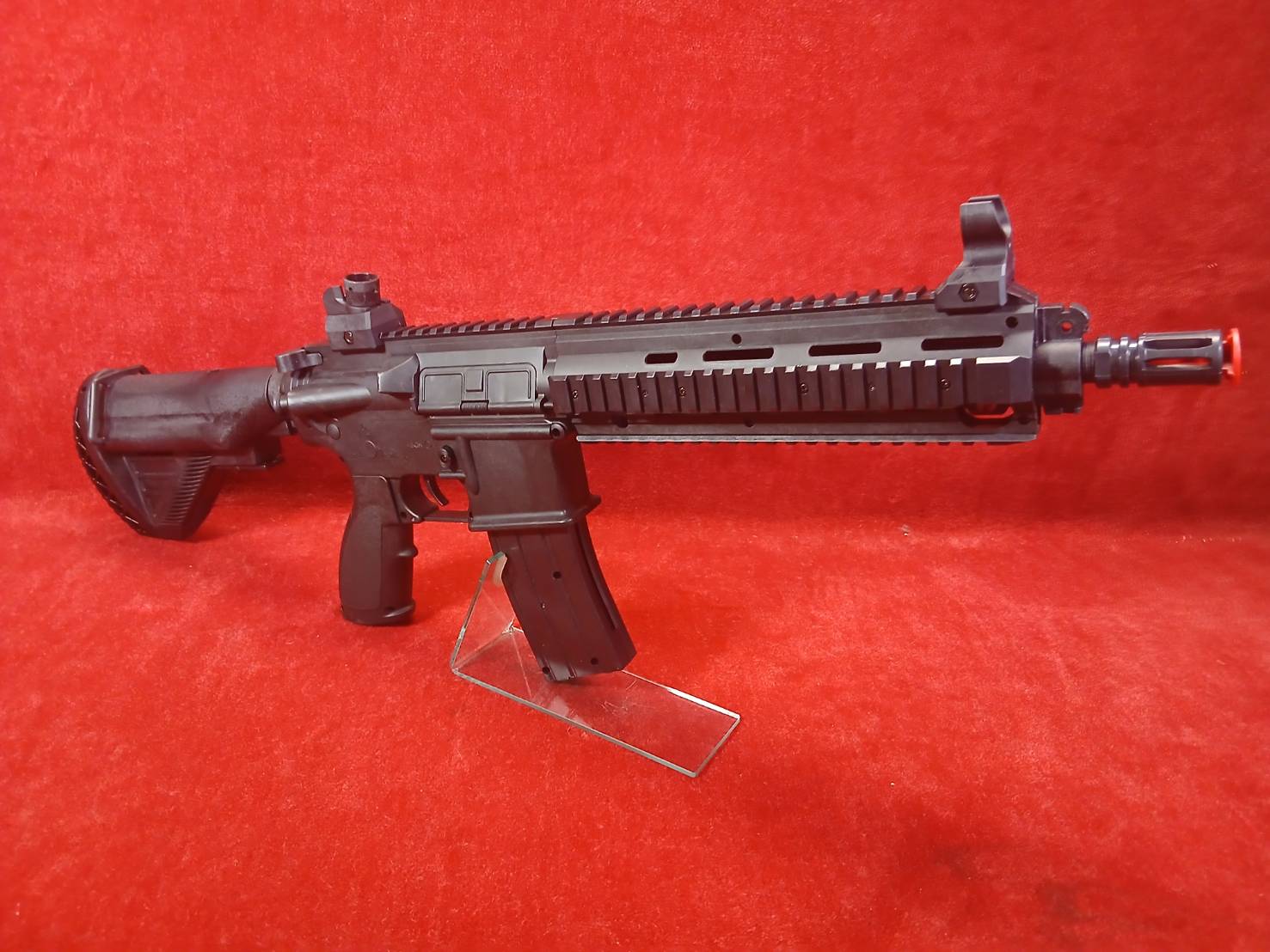 ���饦�� 10�аʾ��ѥ��������å��󥰥饤�ե� HK416D
