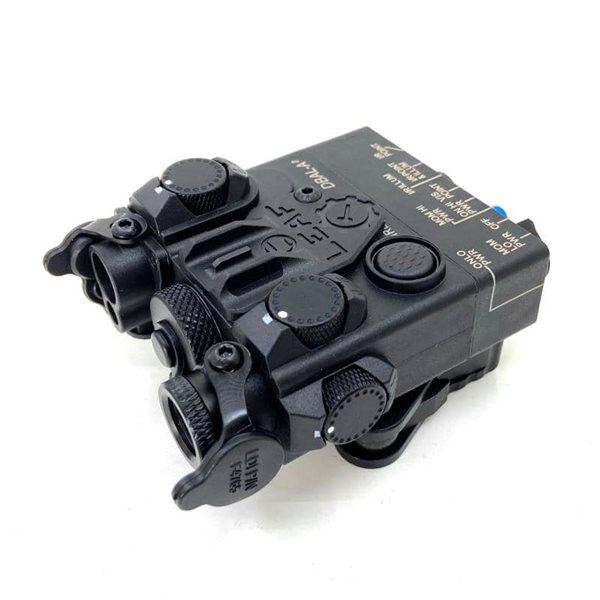SOTAC GEAR  �ʥ����� DBAL-A2   AN PEQ-15A ������ LED�饤�� �֥�å� (403)