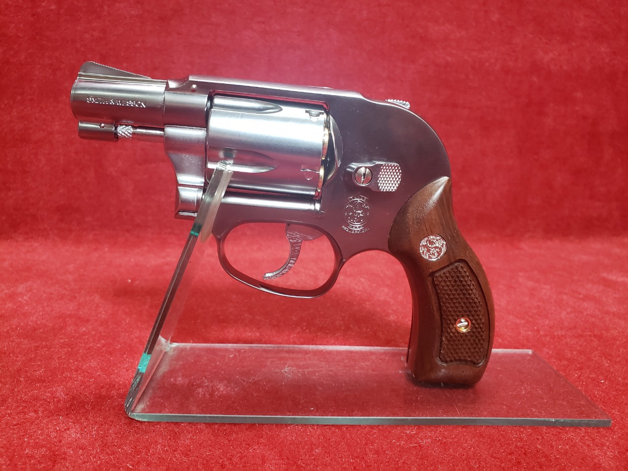 マルシン　M649 6mmBBガスガン　木グリ、グリップアダプター付き マルシン M649 6mmBBガスガン 木グリ、グリップアダプター付き