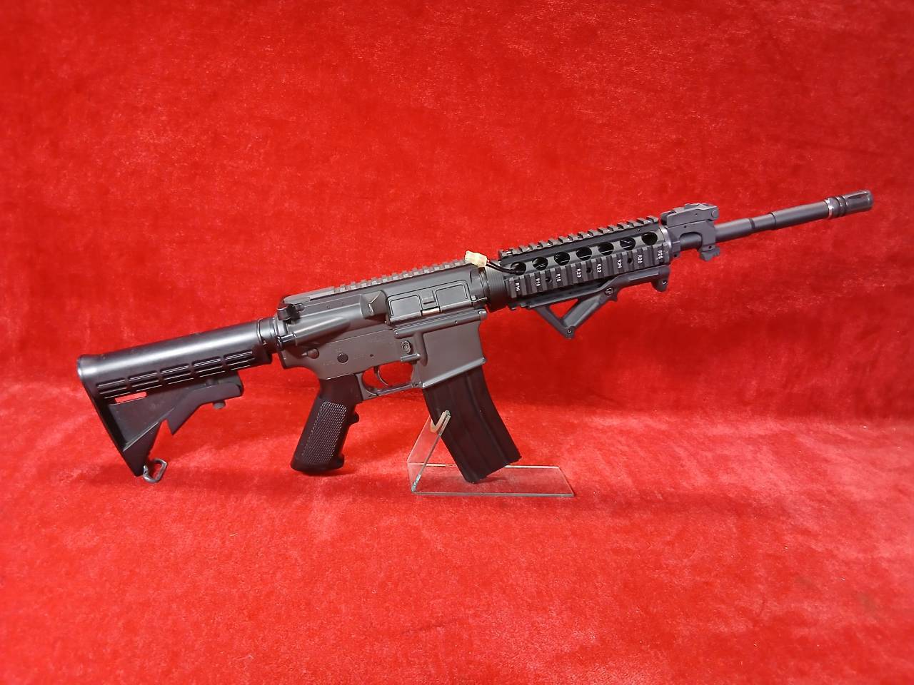 中古品】東京マルイ 18歳以上用電動ガン M4A1カービン スタンダード