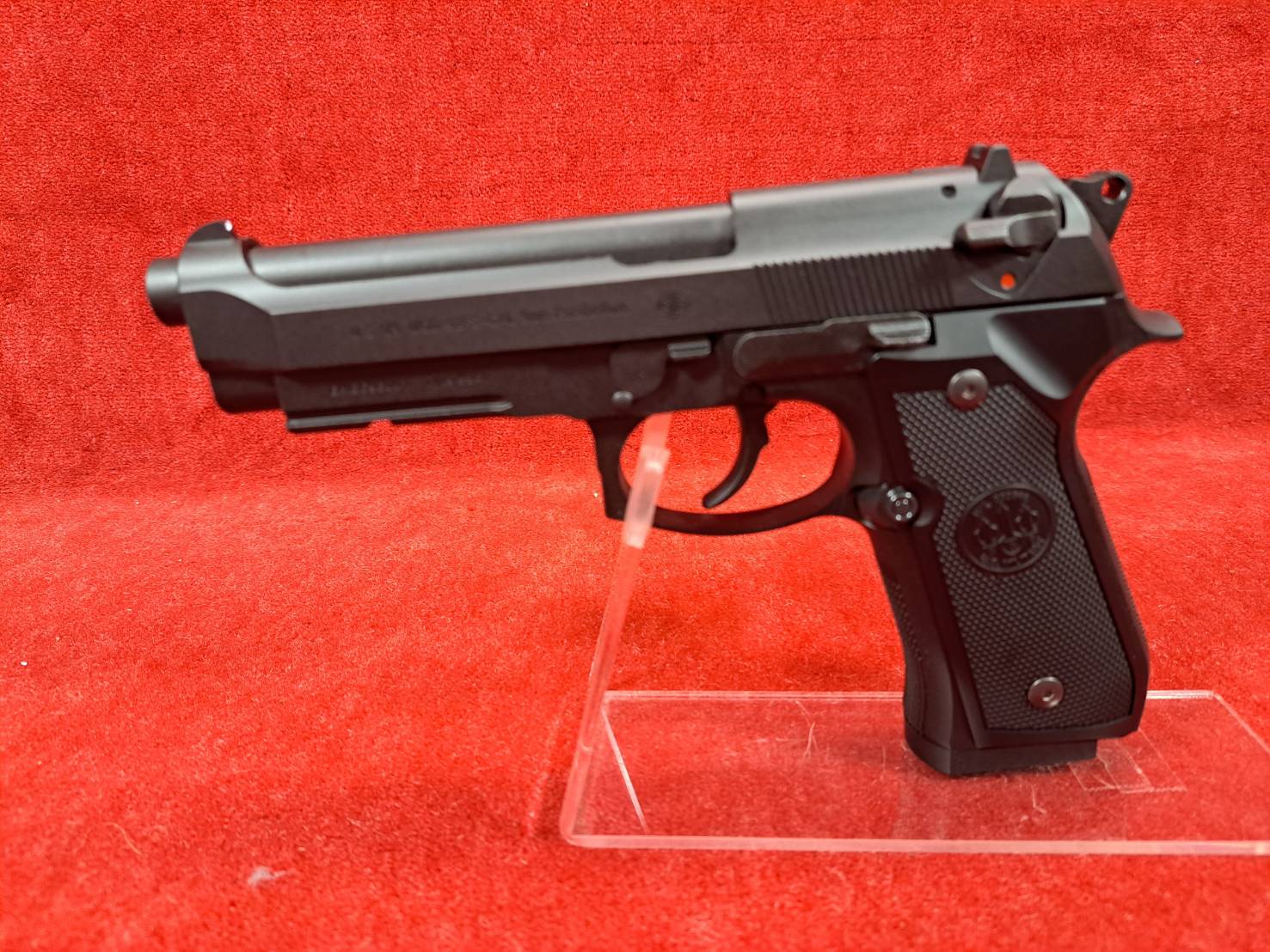 ����ޥ륤��18�аʾ��� ��ư�ϥ�ɥ���M9A1