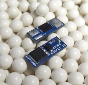 Ź5OFFݥJefftrton Micro MOSFET 3 եȥ