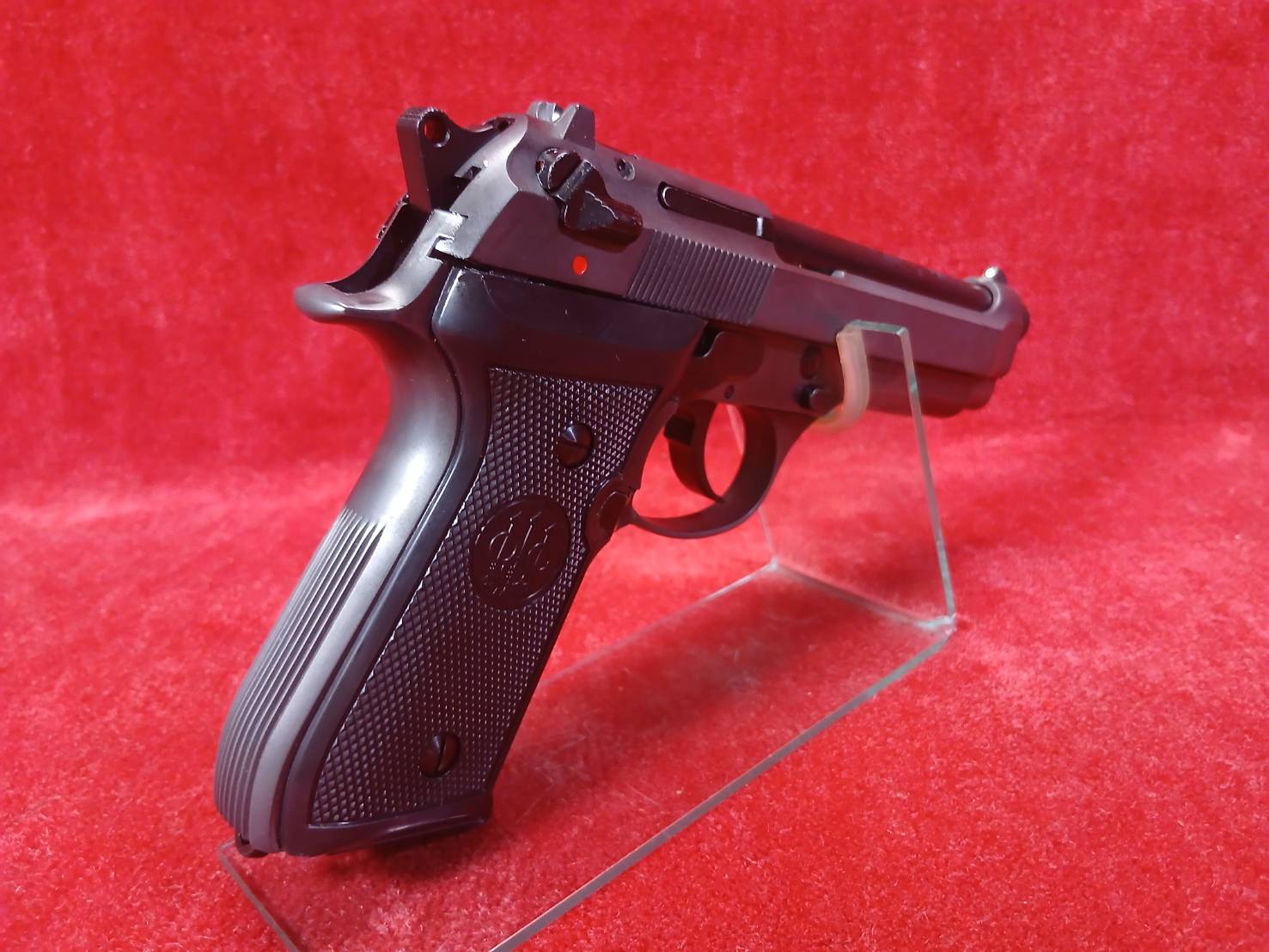 �ޥ륷�� ȯ�з���ǥ륬�� M92SB ���������� �إ�������������