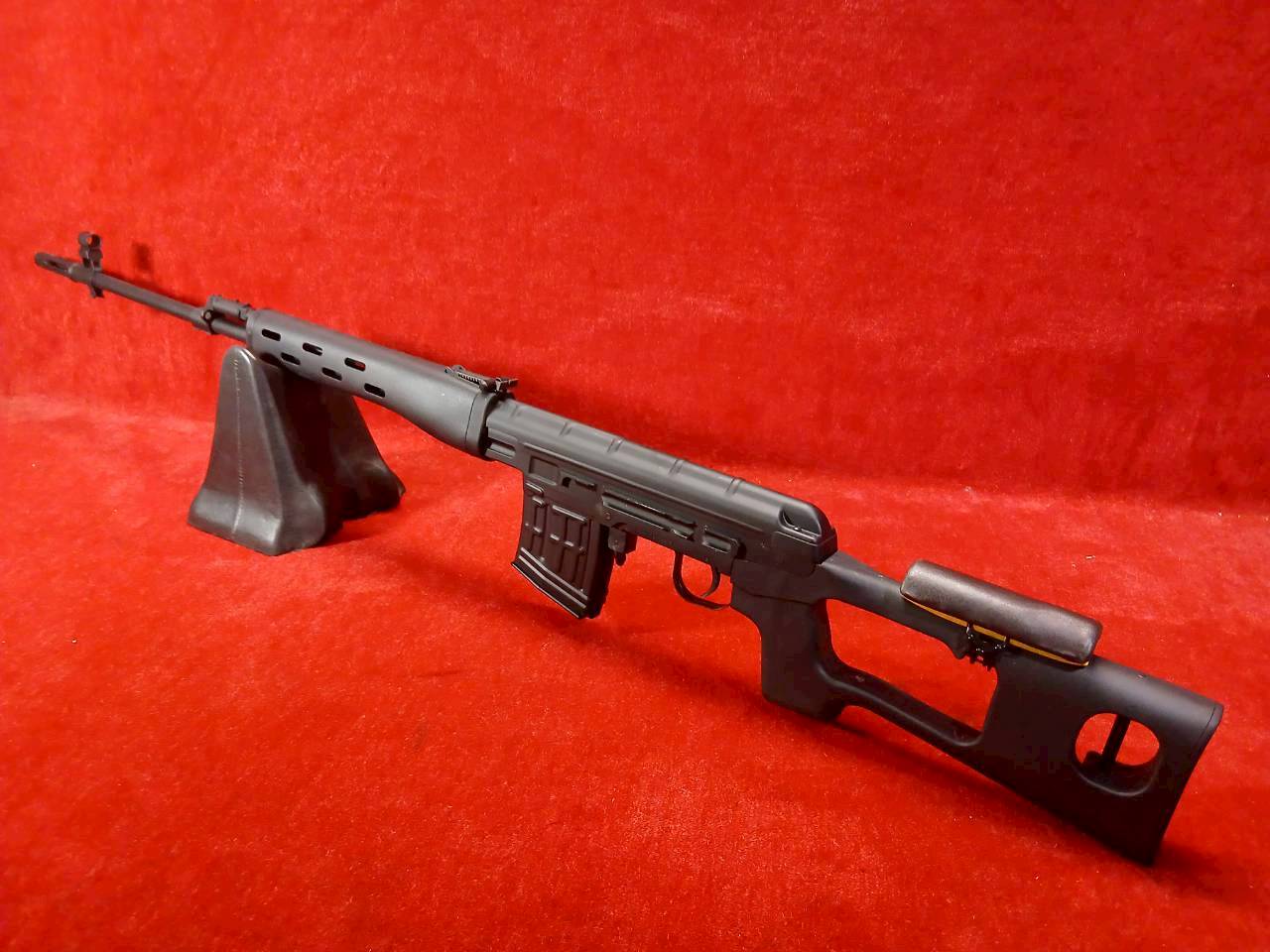 �ھ�ʪ��������ʡ�A&K �ɥ饰�Υ�SVD �������ܥ�ȥ�������󥹥ʥ��ѡ�