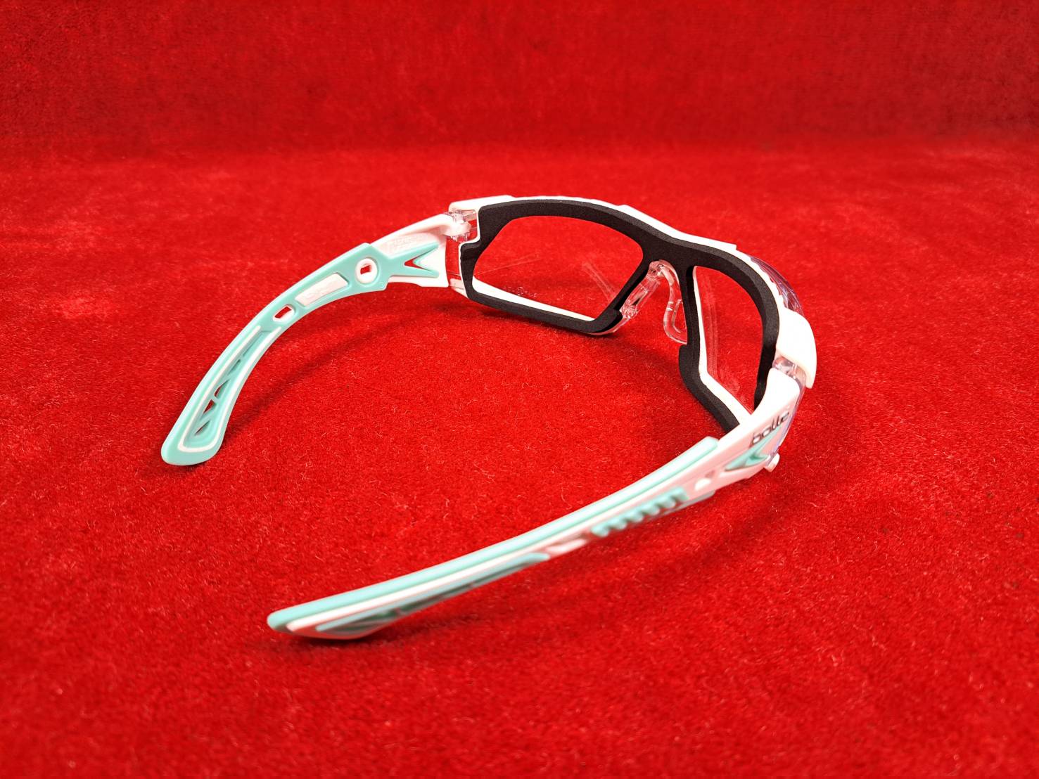 ��Ź������5��OFF�����ݥ�ۡڸ����ʡ� BOLLE RUSH+ �������� �ۥ磻�ȥ������åȥ��å� BLUE/PINK/MINT �ܥ졼 �����ƥ����르������