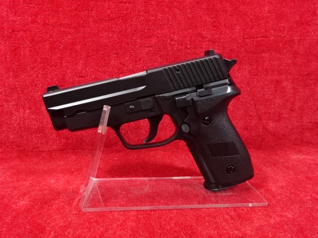 クラウン 10歳以上用 エアーコッキングガン P228 | エアーコッキング