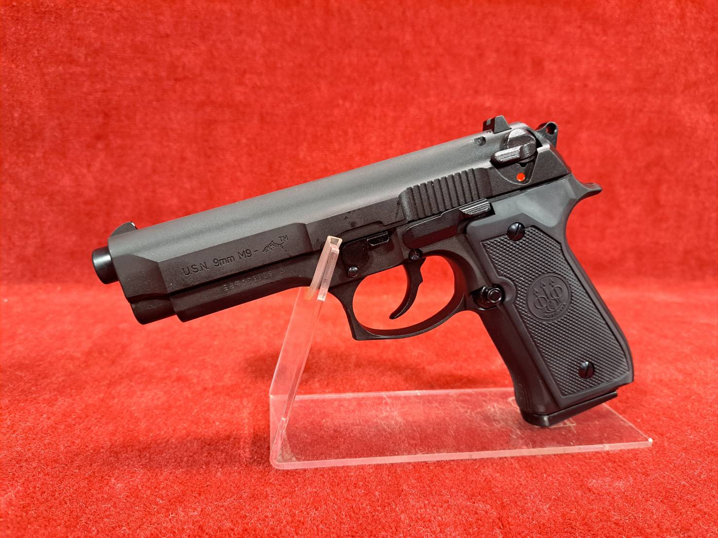 ��Ź������5��OFF�����ݥ�ۥޥ륷�� ȯ�з���ǥ륬�� U.S.N 9mm M9 �ɥ�ե��� �֥�å��إ�������������