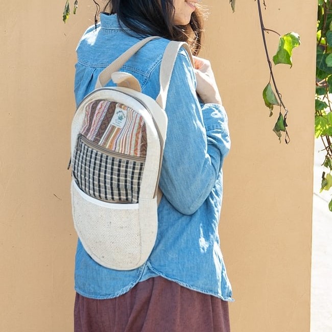 Natural Hump Backpack