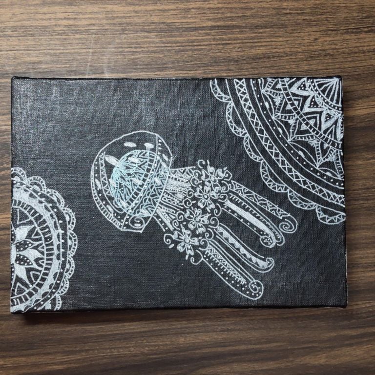 Jellyfish　作：美彩都　Acrylic Painting Art campus