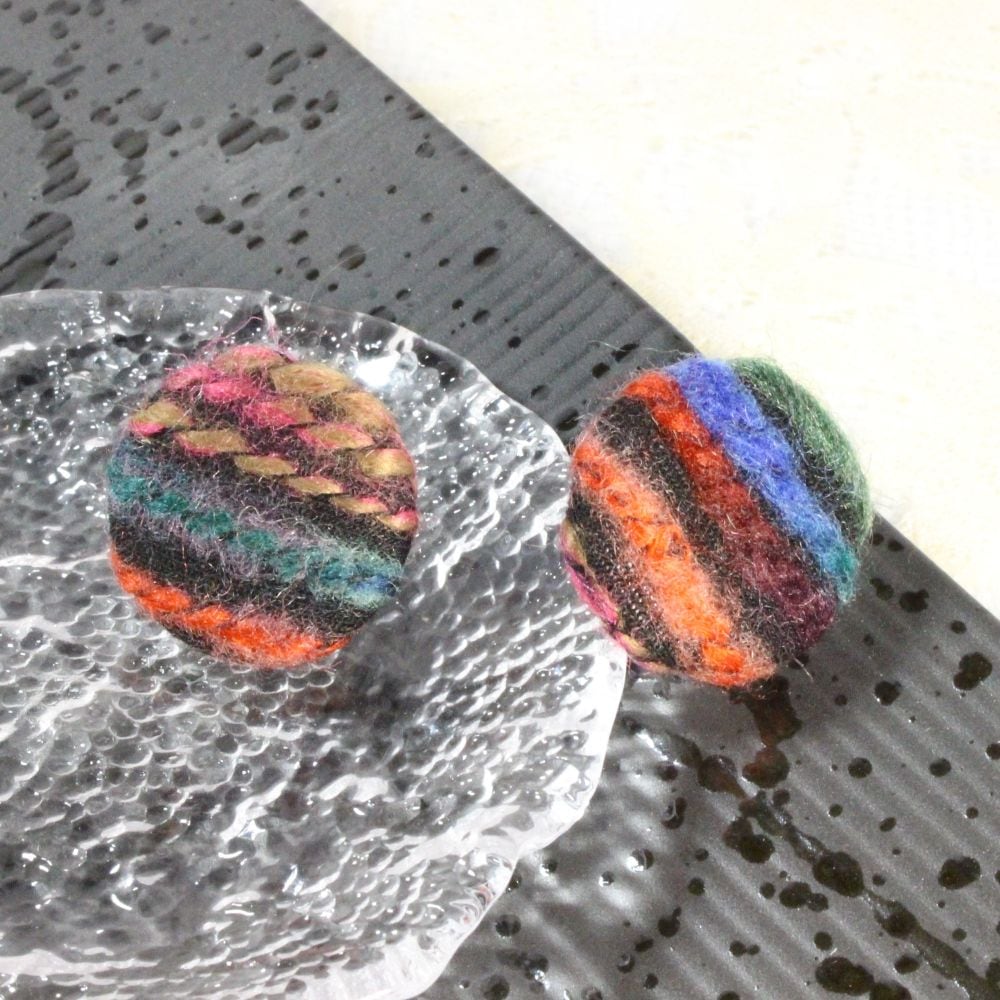Colorful Yarn Fabric button Clip-on Earrings　