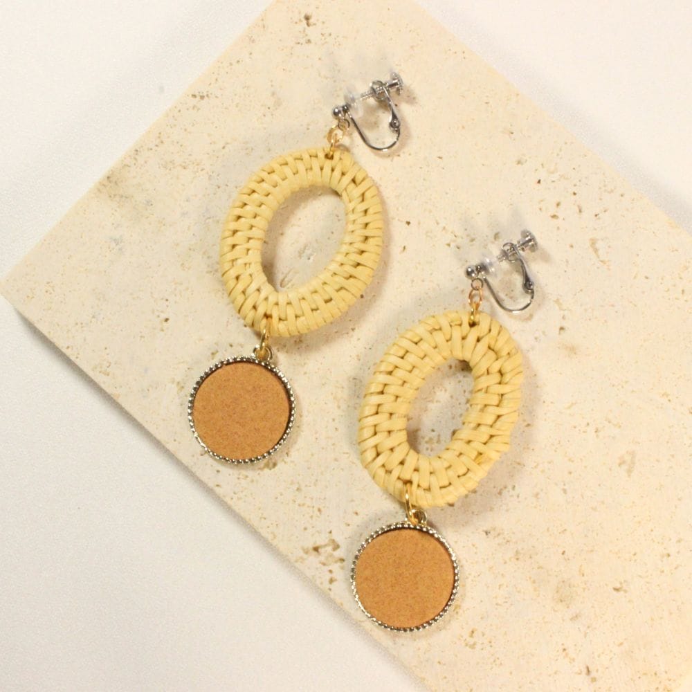 Rattan Clip-on Earrings　