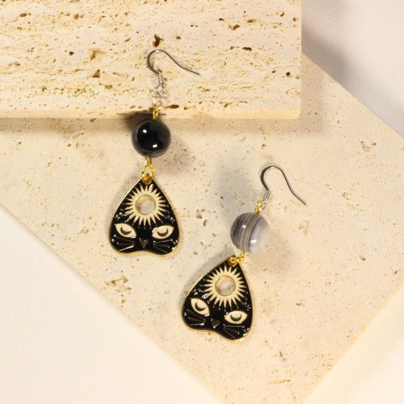 Eye Agate Earrings with Cats Charms