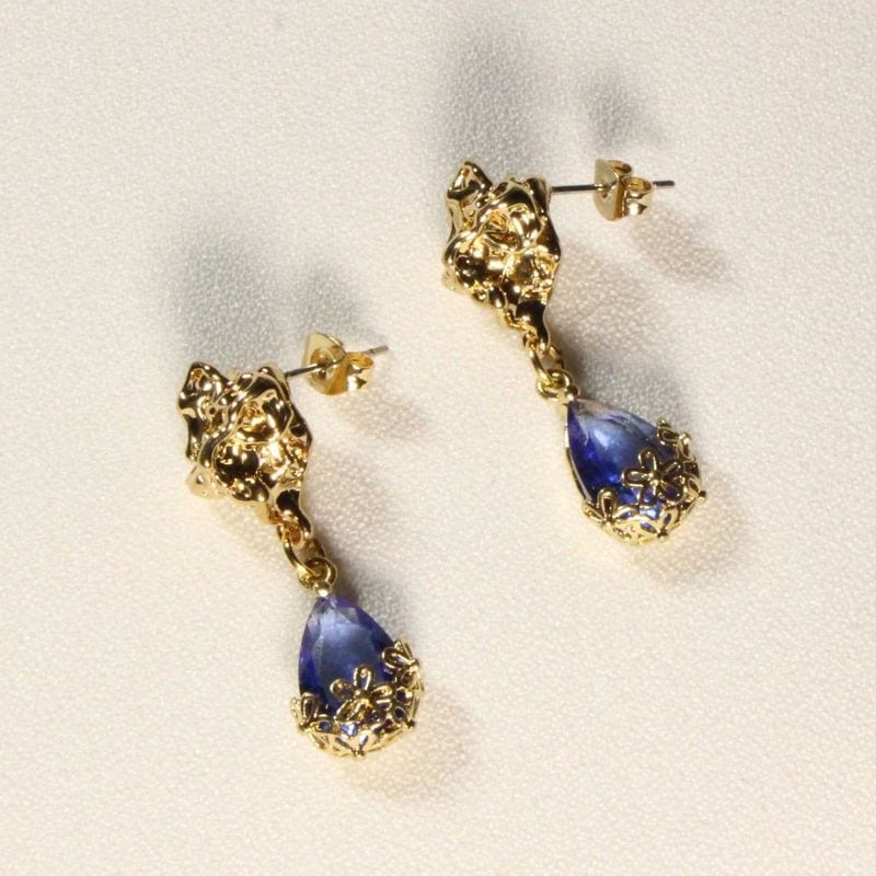Blue Glass Earrings for pierced ears