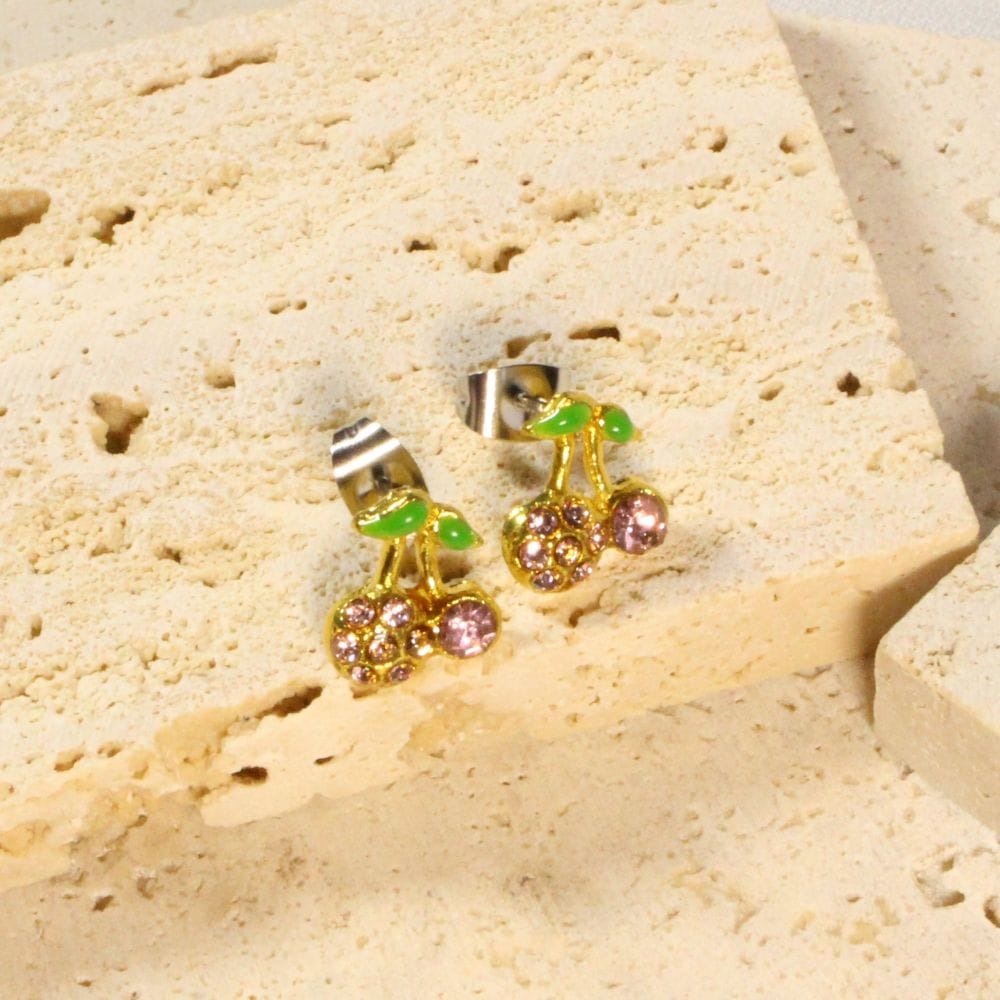 Cherries Earrings for pierced ears