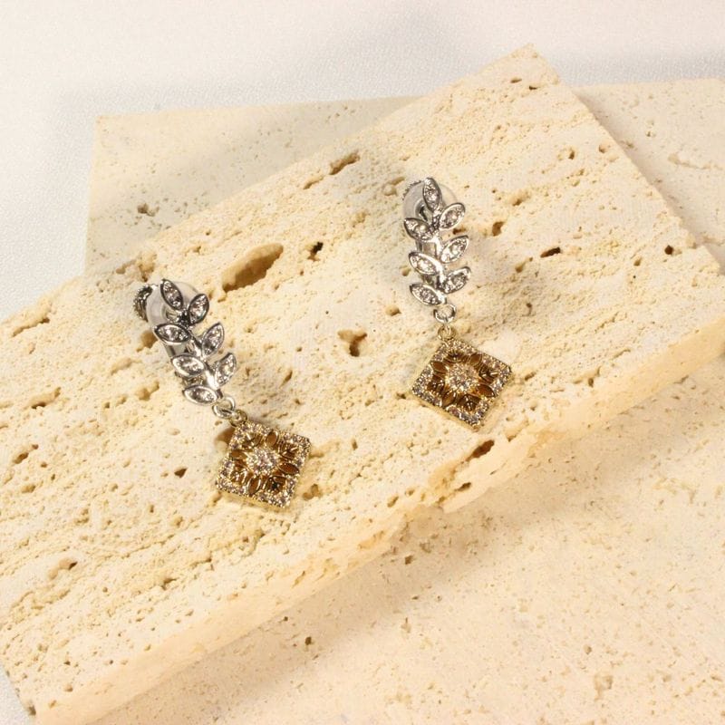 Square Leaves Clip-on Earrings　