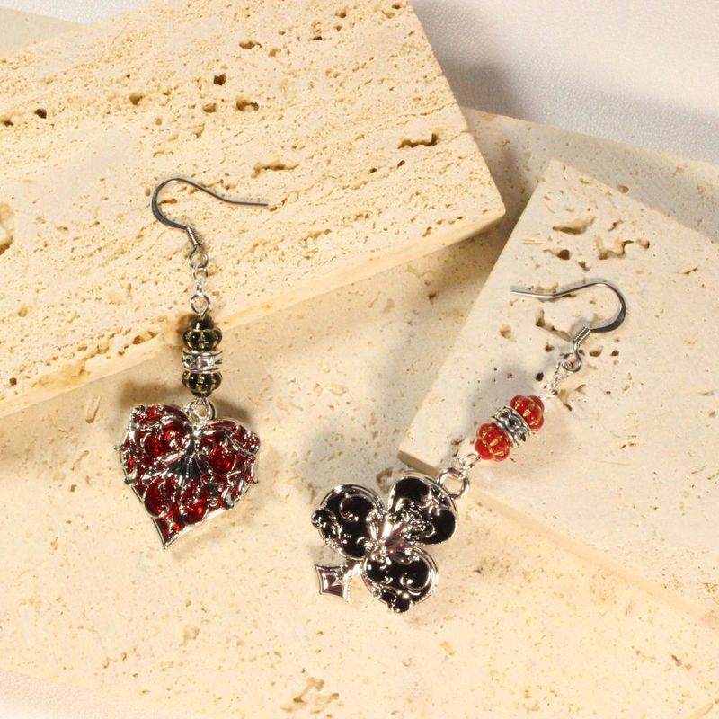 Gothic Heart & Club Earrings for pierced ears