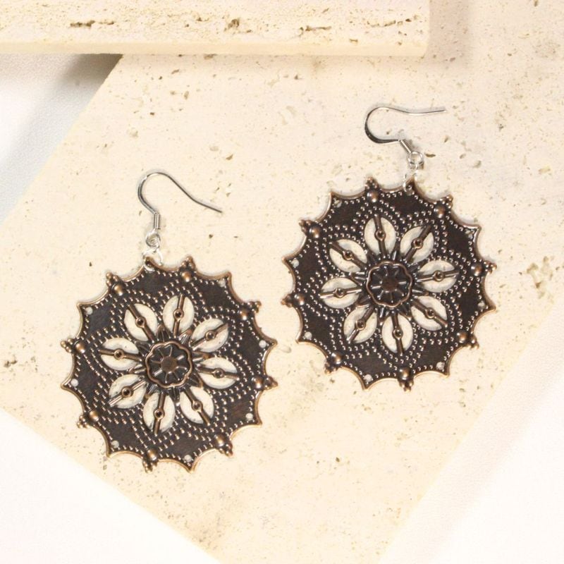 Openwork Earrings for pierced ears