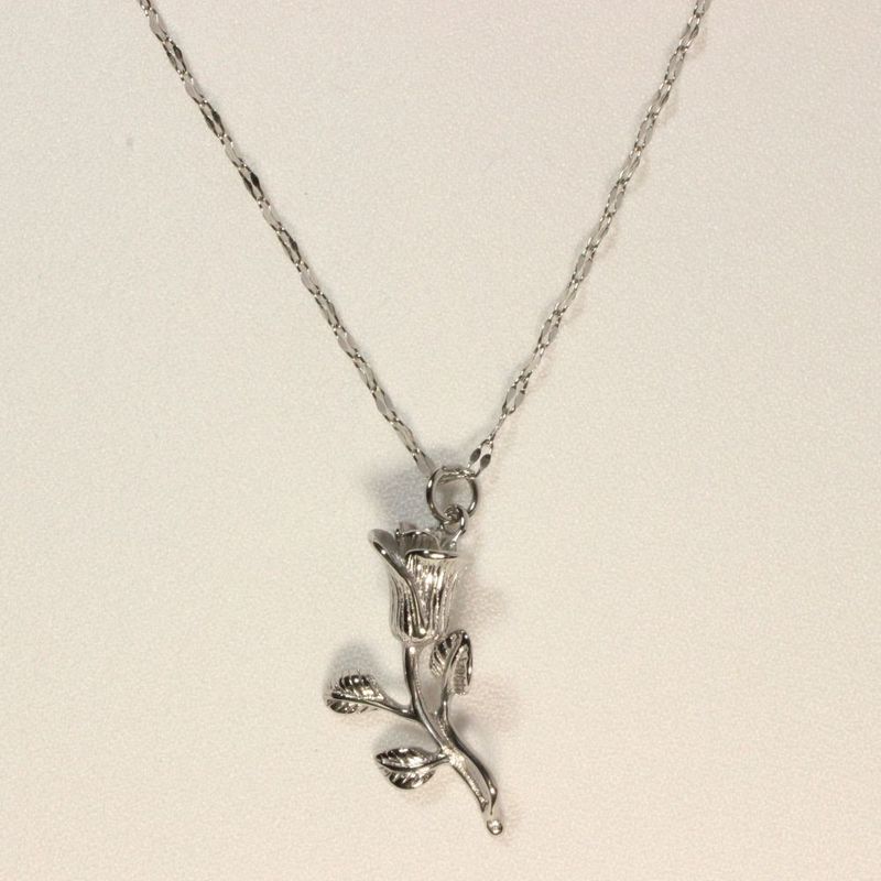 A Rose Necklaces