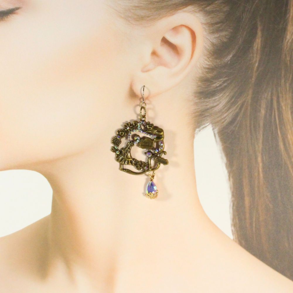 Alice's Adventures in Wonderland Earrings for pierced ears