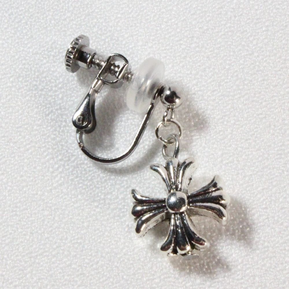 Plus Sign Clip-on Earrings　