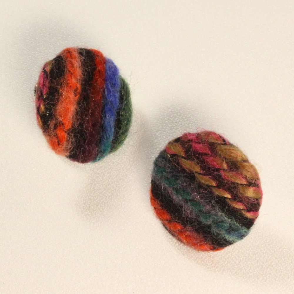 Colorful Yarn Fabric button Clip-on Earrings　