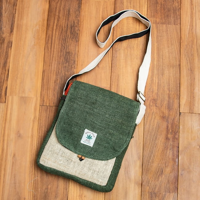 Natural Hump Shoulder Bag