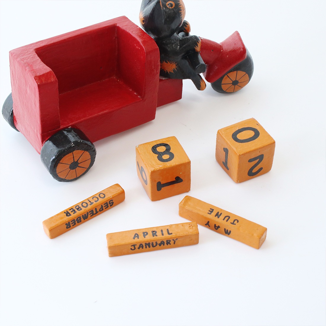 Animal Calendar - Cat