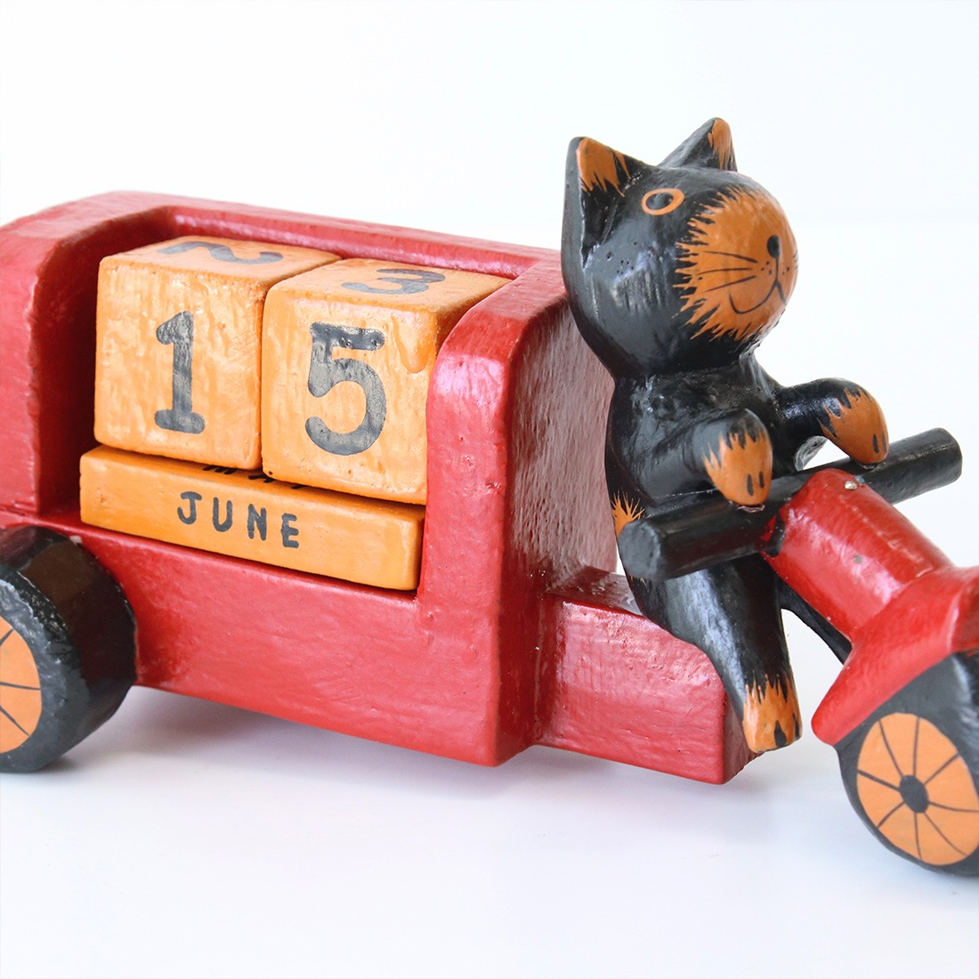 Animal Calendar - Cat