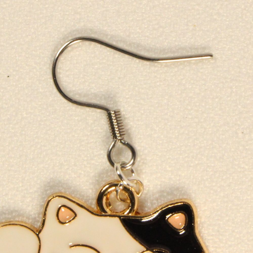 Maneki - neko Earrings for pierced ears