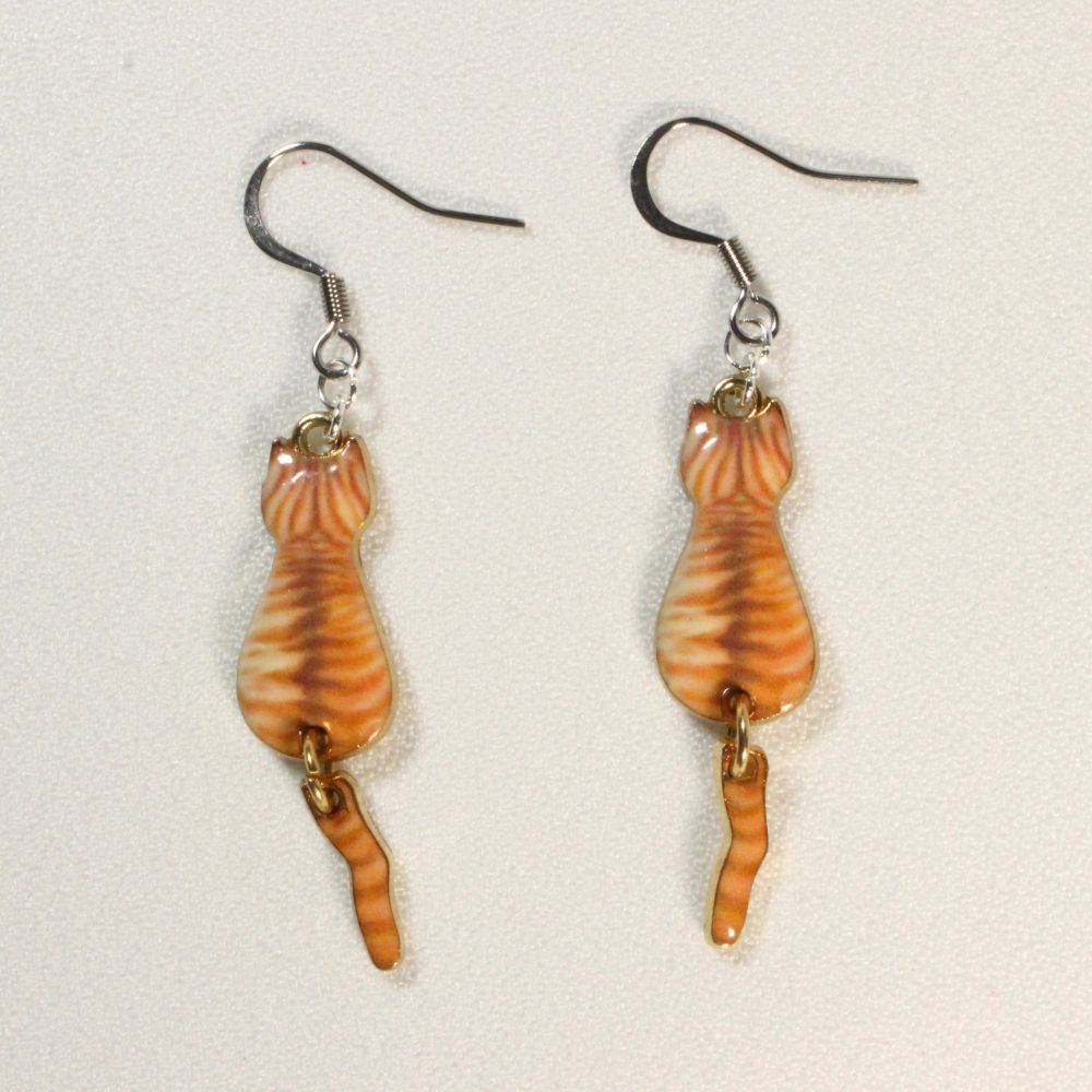 Cats Earrings with a dangling tail