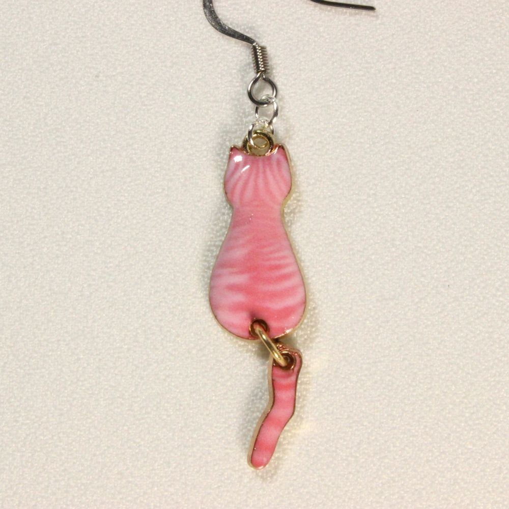 Cats Earrings with a dangling tail
