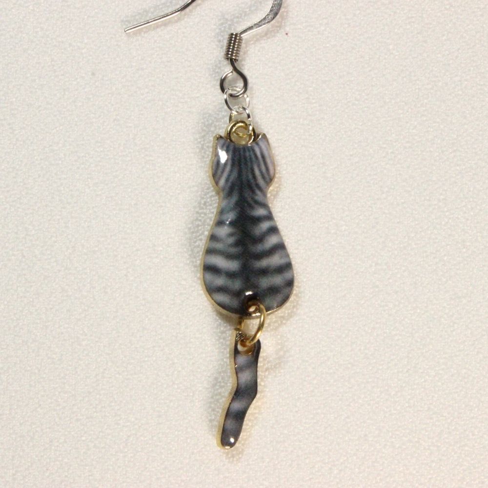 Cats Earrings with a dangling tail