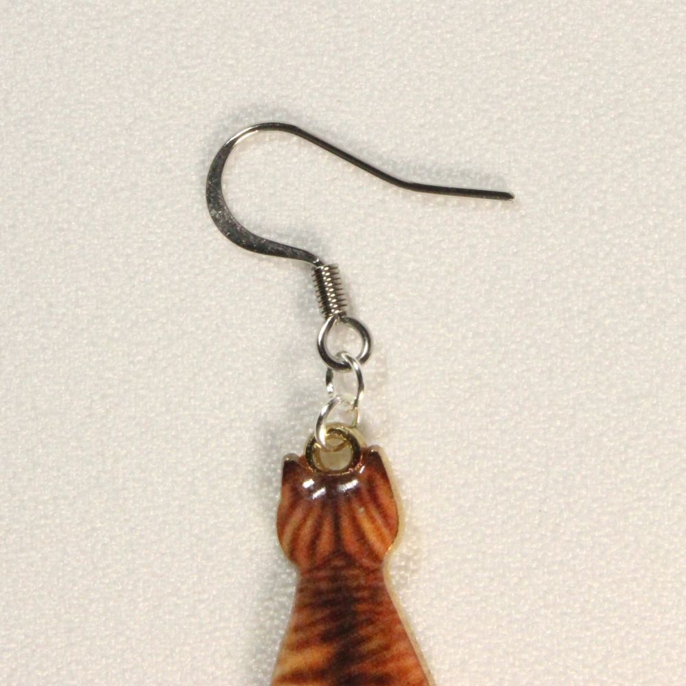 Cats Earrings with a dangling tail