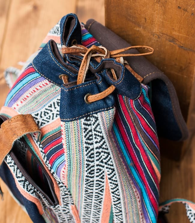 ネパールゲリとデニムのバックパック