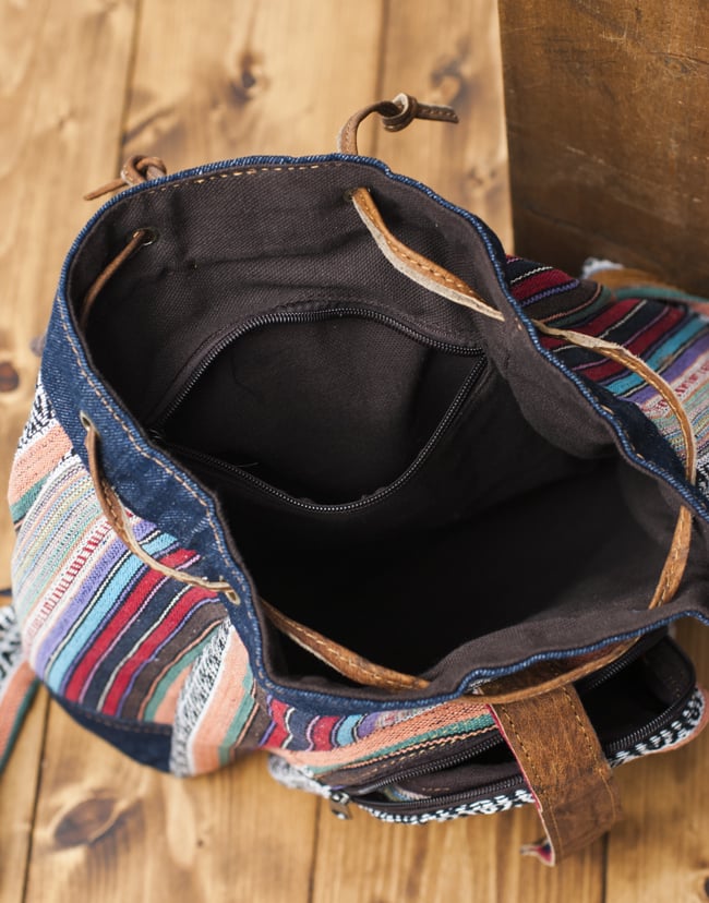 ネパールゲリとデニムのバックパック